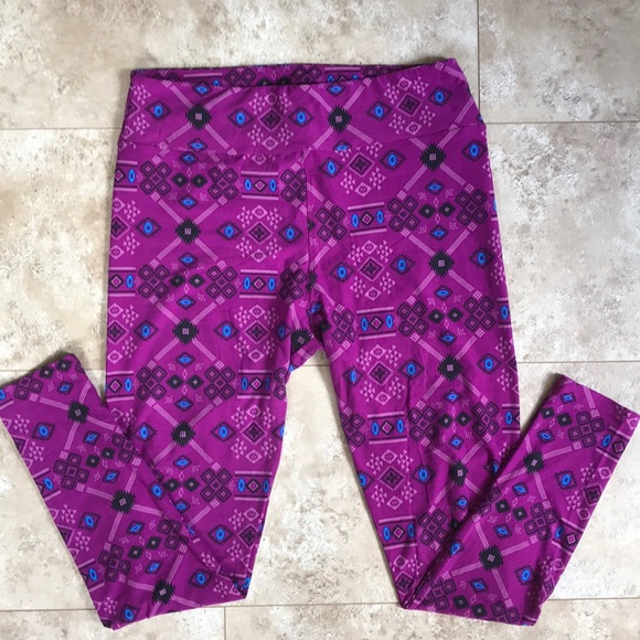LuLaRoe Aztec Print Leggings - Picture 2 of 4